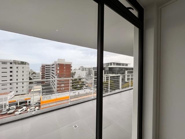 To Let 2 Bedroom Property for Rent in Sea Point Western Cape